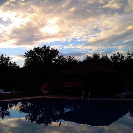 Resort Жарковата Къща *